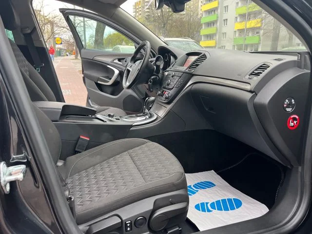 Opel Insignia – 10