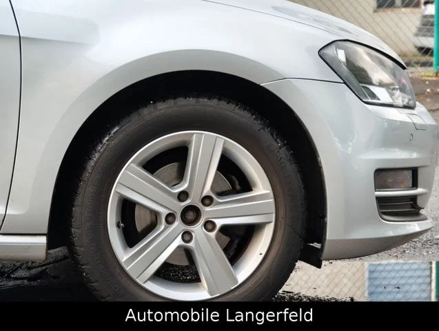 Volkswagen Golf – 9