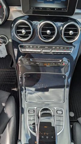 MERCEDES-BENZ C 200 – 22