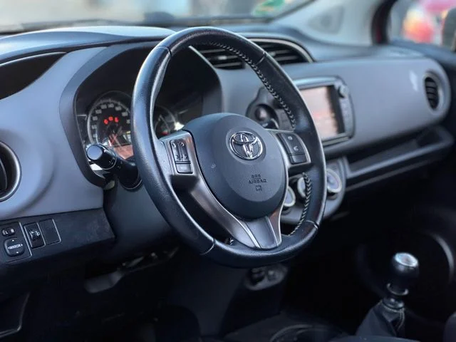 Toyota Yaris – 7
