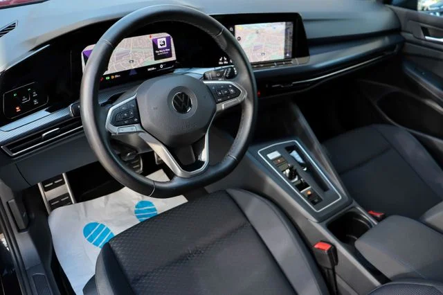 Volkswagen Golf – 11