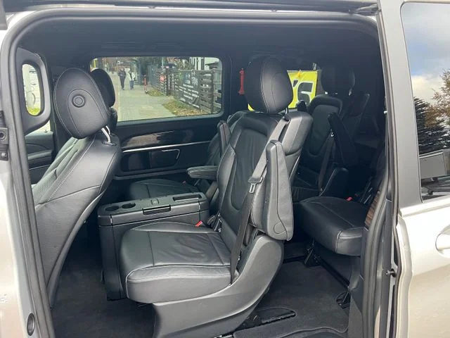 Mercedes-Benz V 220 – 8