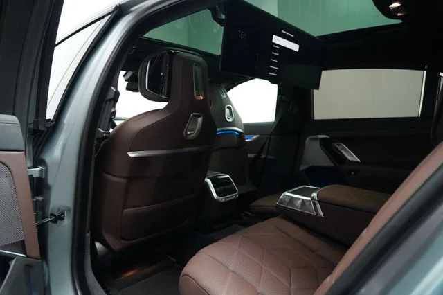 BMW 740 – 17